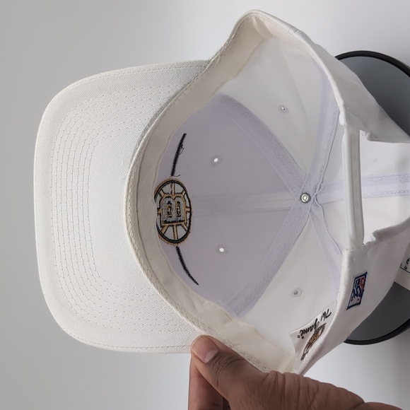 The Game| NWT Vintage NHL Boston Bruins White Sports Cap Snap Back - Picture 11 of 11